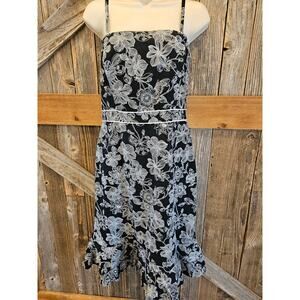Ann taylor loft size 8 black white floral summer sundress EUC casual lined
